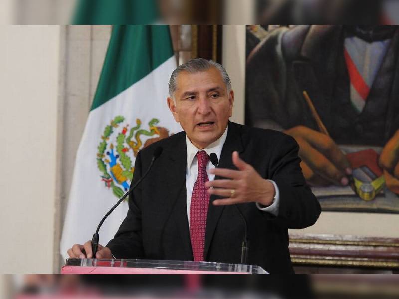 Segob pone ejemplo en opacidad
