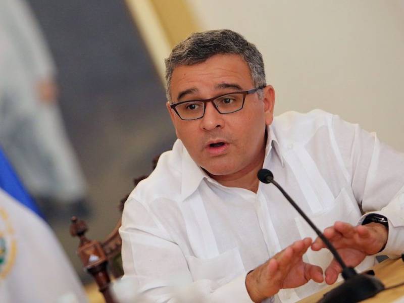 Mauricio funes