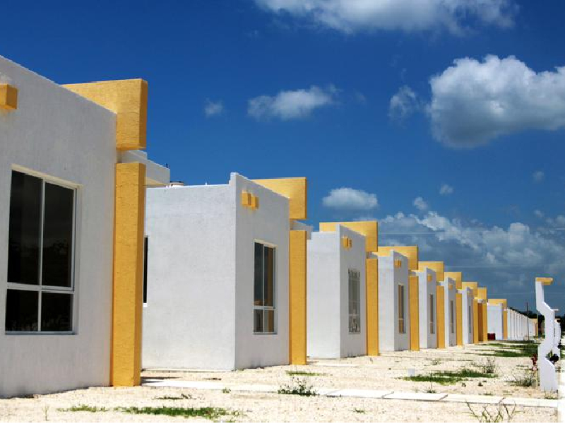 Infonavit Yucatán proyecta 9,500 nuevas viviendas en seis años para trabajadores con bajos ingresos en Umán, Kanasín, Progreso y más municipios.