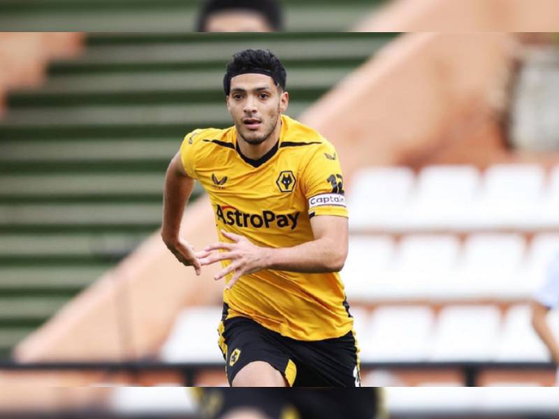 ¡De vuelta! Raúl Jiménez de regreso en la convocatoria del Wolverhampton