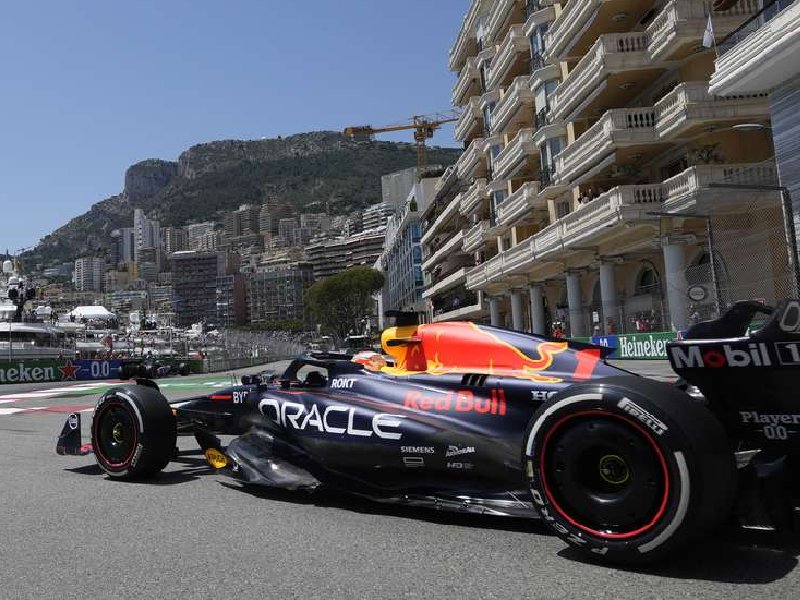 Checo Pérez obtiene el 4to puesto en las Prácticas Libres 1 del GP Mónaco