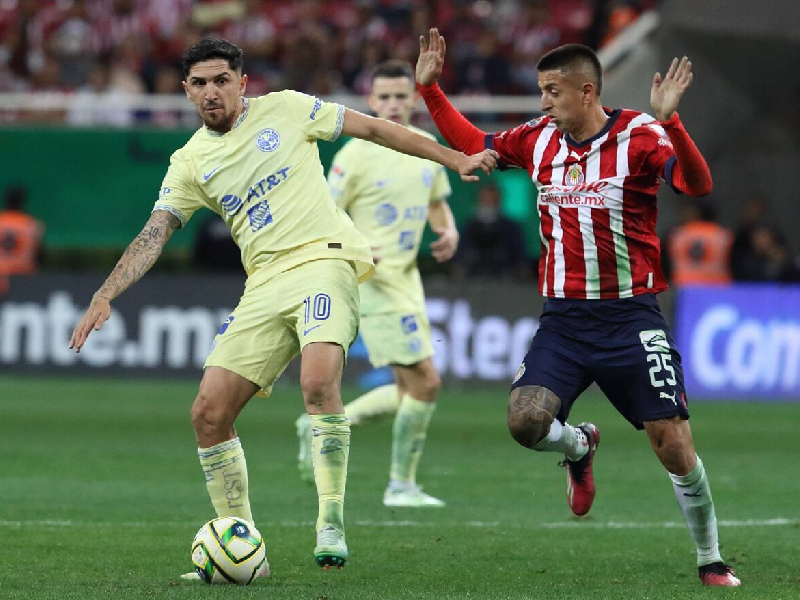 América se impone ante Chivas en el Akron y tienen medio pie en la final