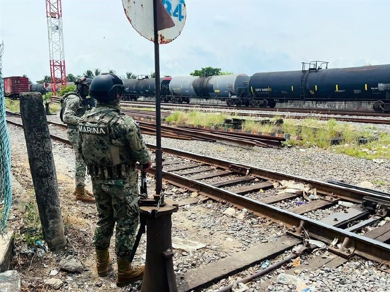 Se avanza en el acuerdo con Grupo México sobre toma de vías de Ferrosur: AMLO