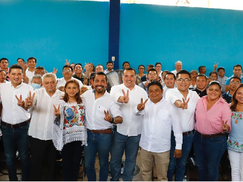 Renán Barrera participa en Ticul en encuentro para compartir políticas públicas de éxito