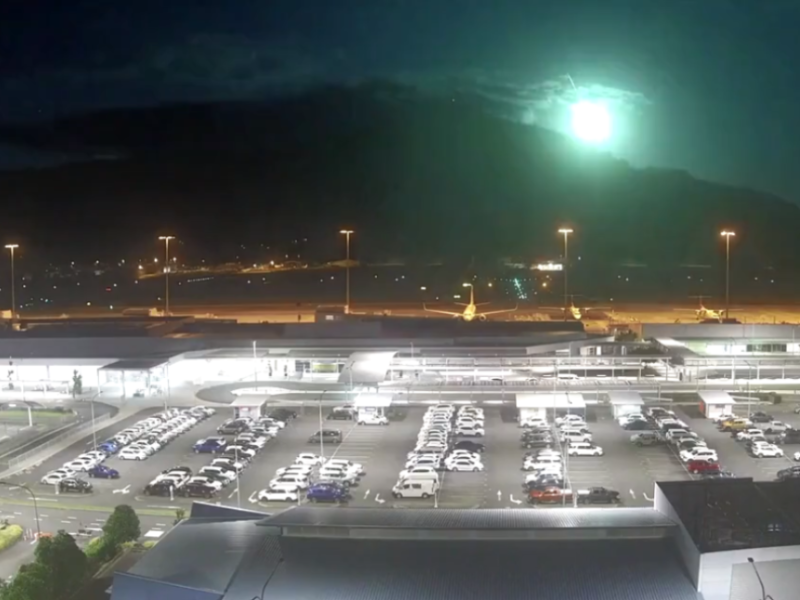 ¡Impactante! Así fue como cayó un meteorito en Australia