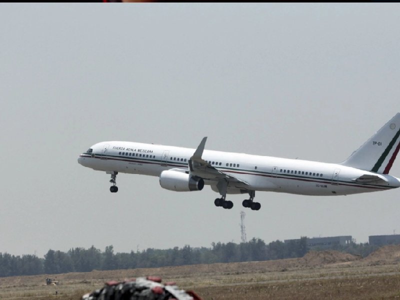 ¡A la báscula! Aerolínea pesará a pasajeros antes de abordar