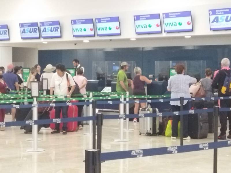 Altas expectativas de pasajeros por verano en AICM 