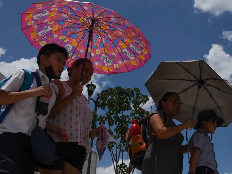 ¡Atentos! SEP modifica horario de clases tras ola de calor