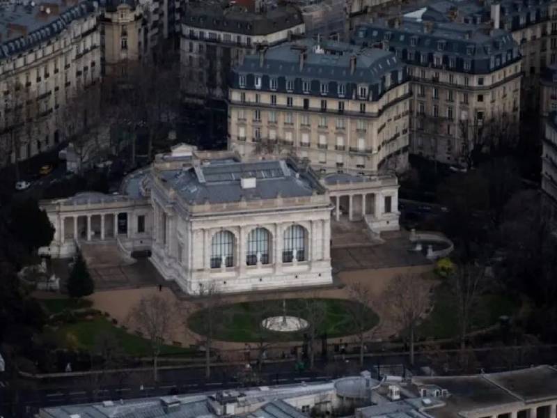 París abre serie de exposiciones sobre moda y deporte de cara a los Juegos Olímpicos 2024