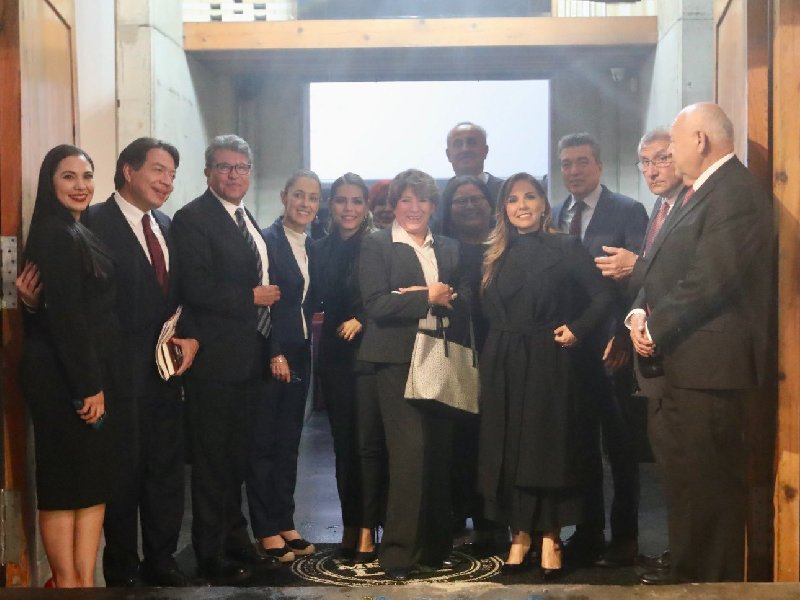 Reunión con “corcholatas” de Morena para acordar la unidad: AMLO