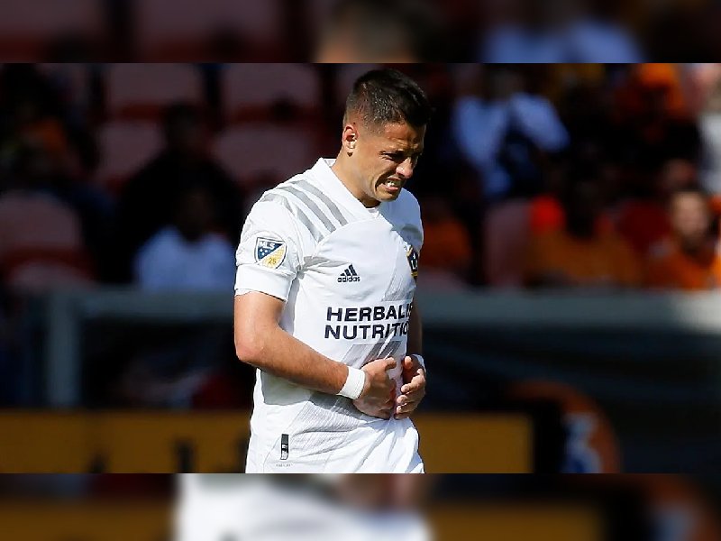 Chicharito sufrió aparatosa lesión con el Galaxy