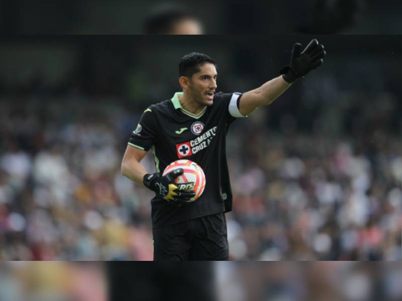 ¿Pedrada a Ordiales? Jesús Corona habló sobre su salida de Cruz Azul