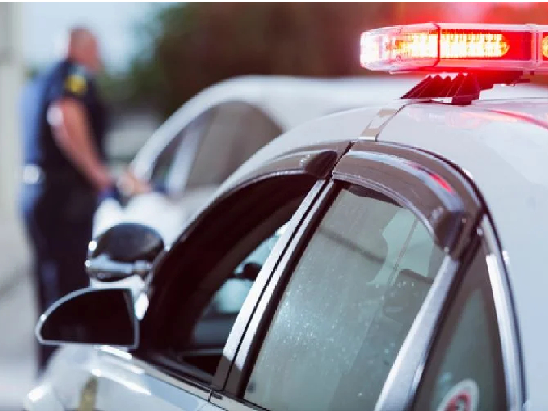 Dan condena de 20 años de prisión a expolicía que compartía información a grupos criminales