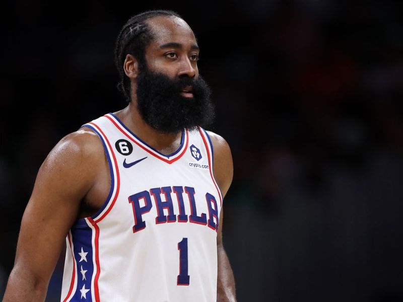 Multa la NBA a James Harden.
