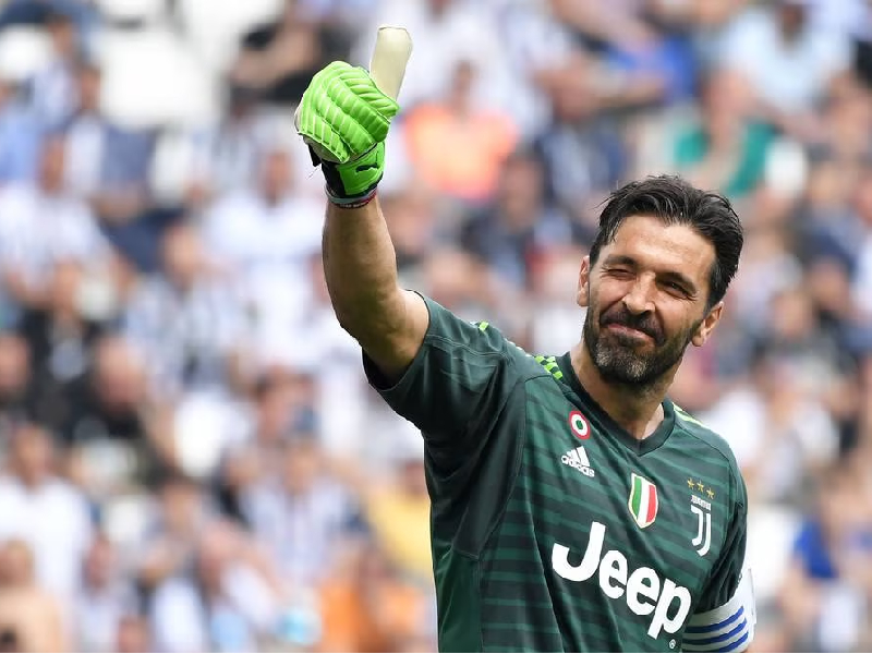 Gigi Buffon anuncia su despedida del futbol profesional
