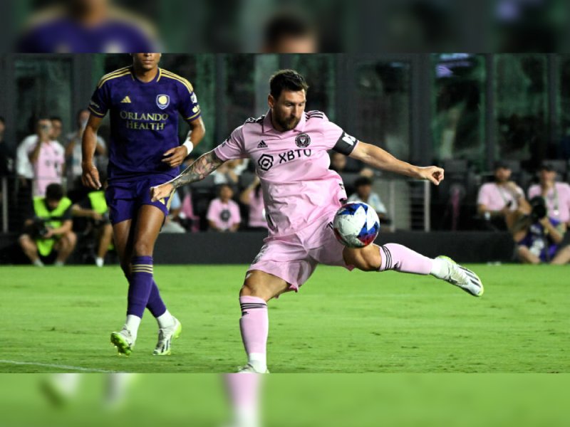Inter Miami gana 3-1 a Orlando con doblete de Messi