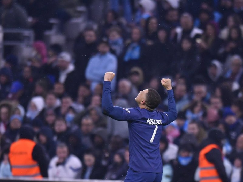 Que siempre no se va, Mbappe se queda en PSG