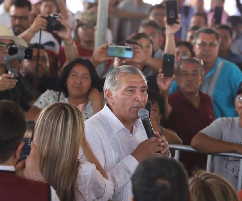 Adán Augusto defiende a AMLO y pide no desinformar sobre la desaparición de los 5 jóvenes de Jalisco