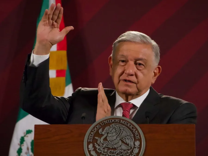 AMLO llega a Chile para conmemoración de los 50 años del golpe de Estado