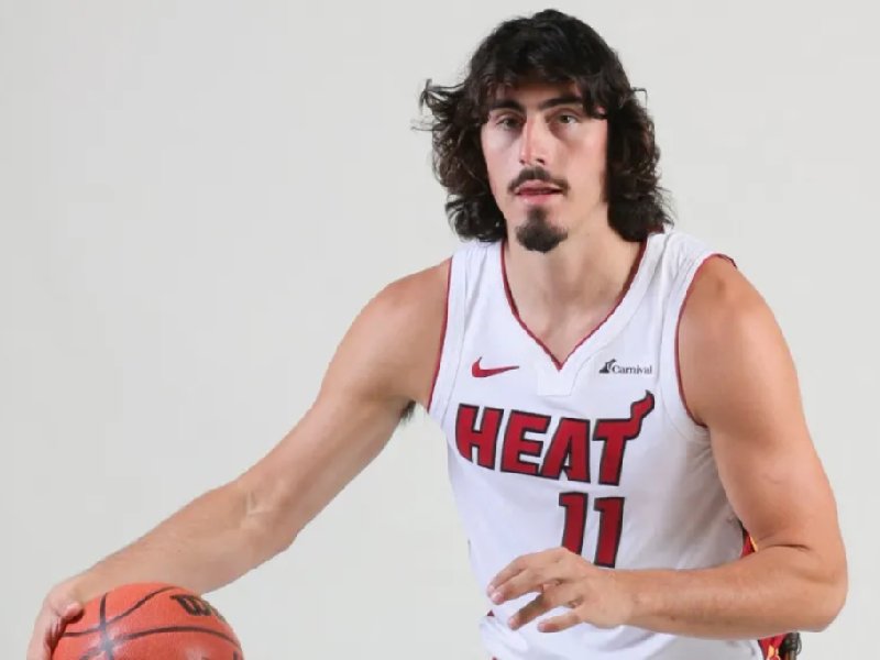 Arranca Jaques su aventura en NBA