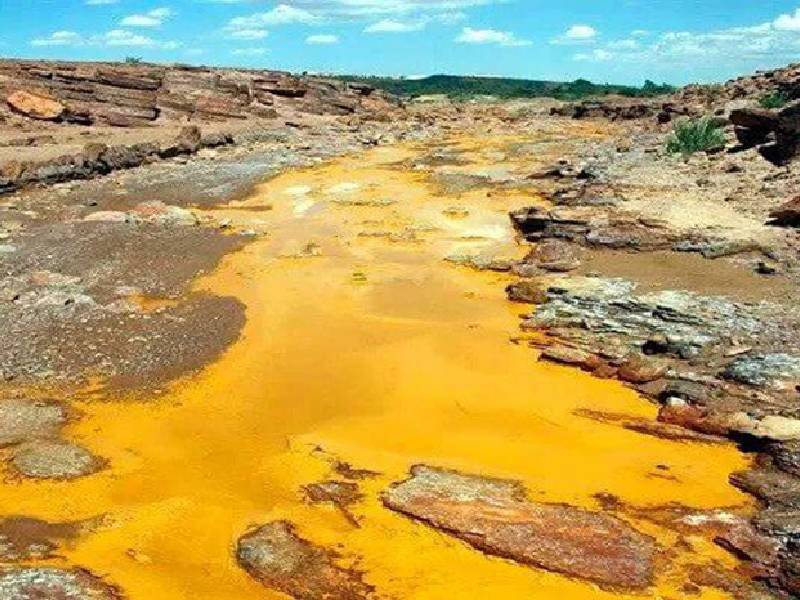 Semarnat denuncia a Grupo México por incumplimiento en remediación en el río Sonora