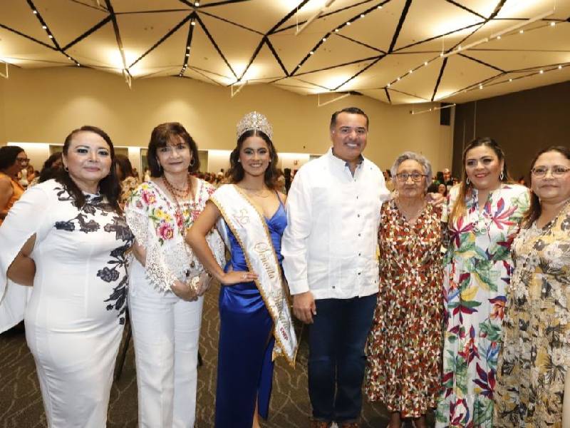 Renán Barrera hace equipo en favor de la educación