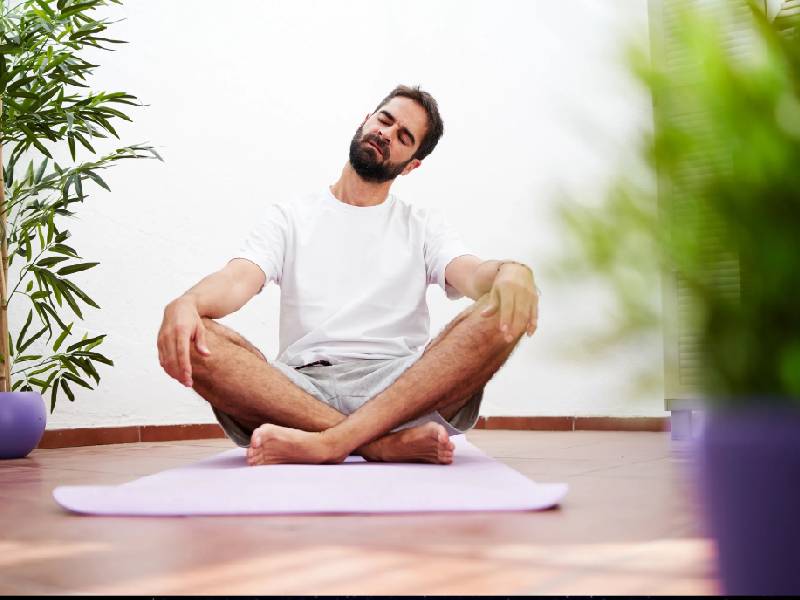 ¿Qué es el yoga facial y cuáles son sus beneficios?