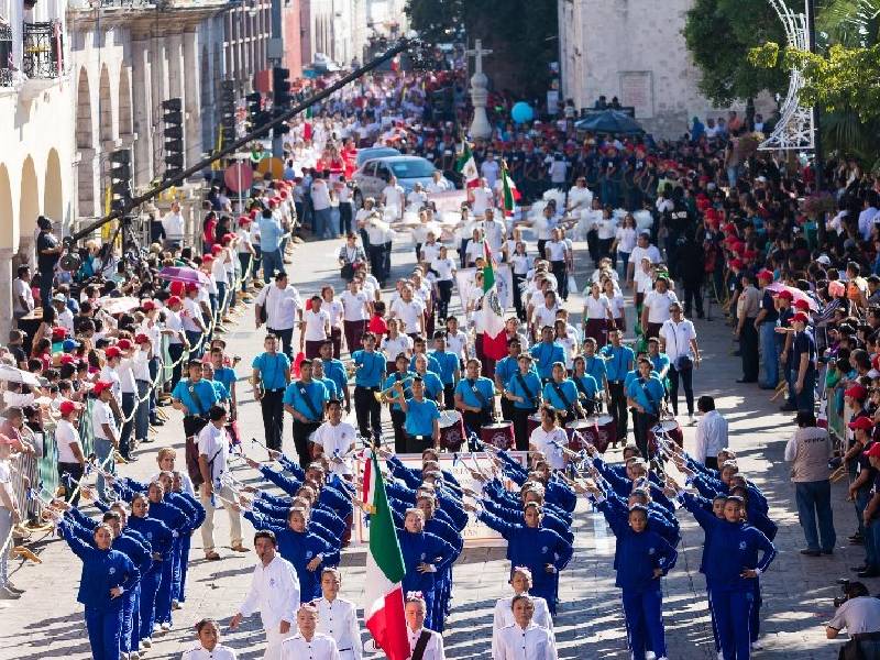 Cerrarán las calles por el desfile de la Revolución