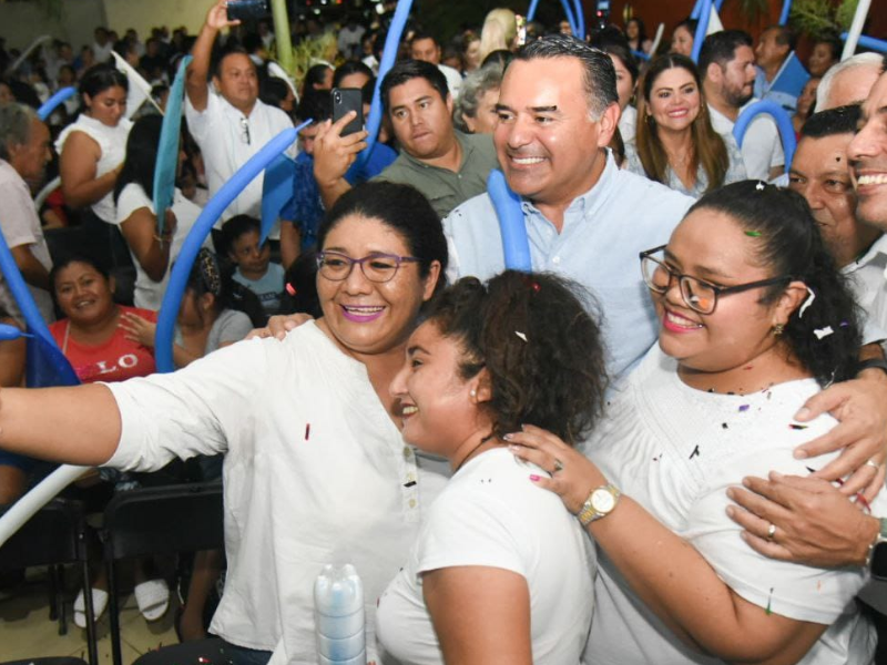 Renán Barrera une e impulsa al panismo yucateco