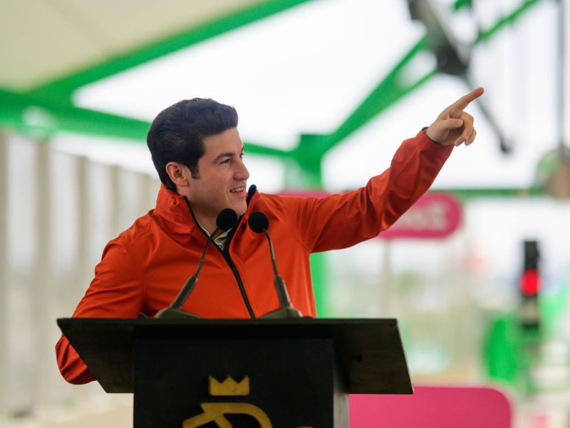 Samuel García se registra como precandidato a la Presidencia (1)