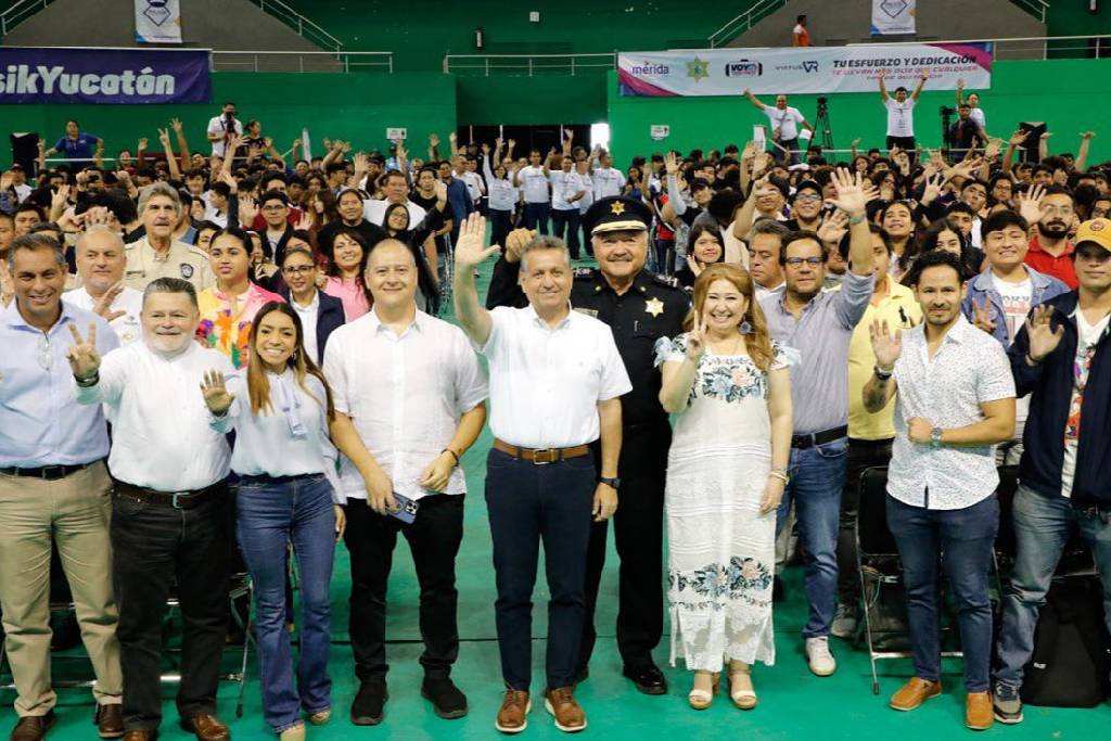 Con una gran “Fiesta Mágica” el Ayuntamiento de Mérida le da la bienvenida a la época decembrina