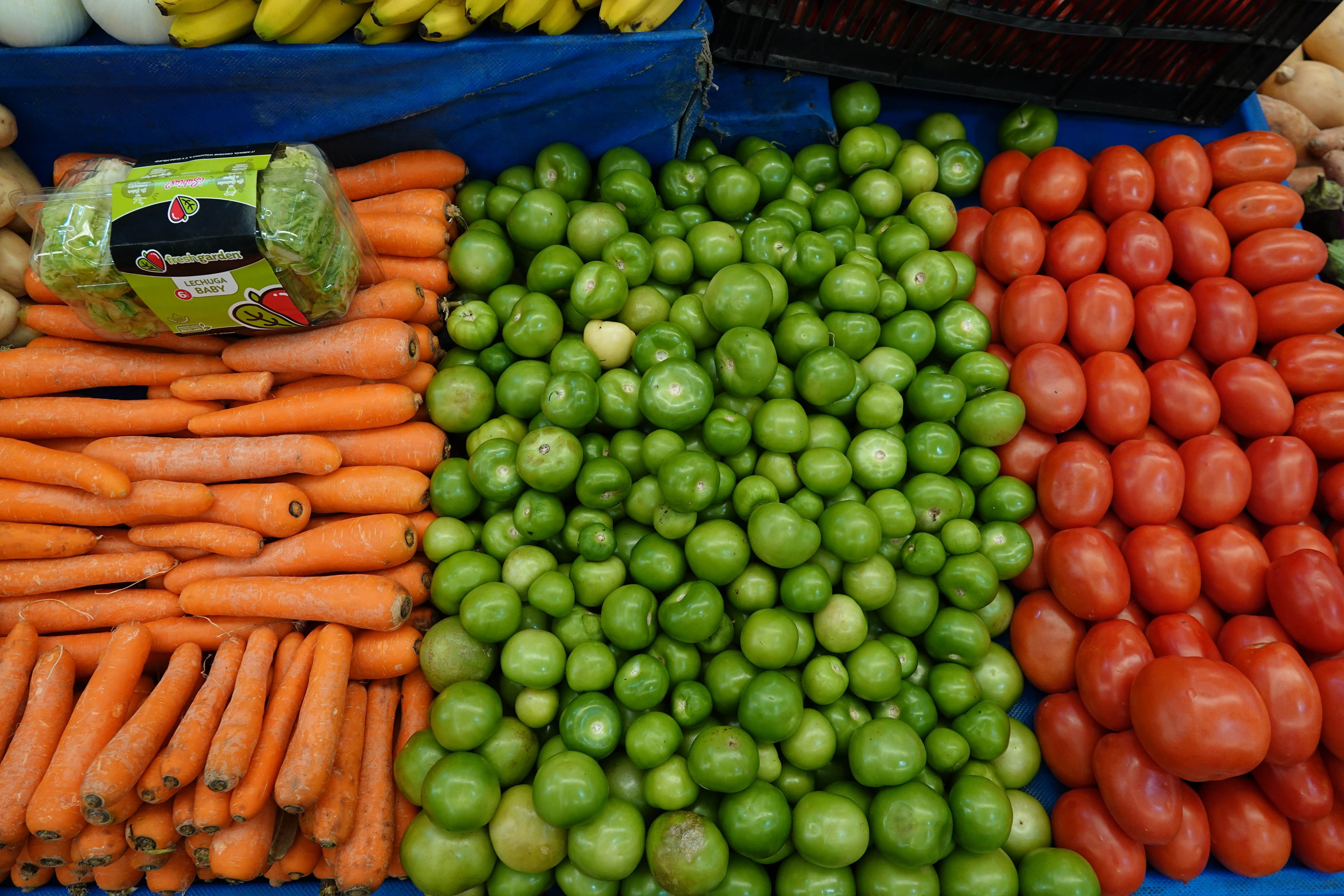 La inflación en México alcanzó 4.55% anual en noviembre de 2024, según el Inegi. Conoce los detalles sobre los índices subyacente y no subyacente.