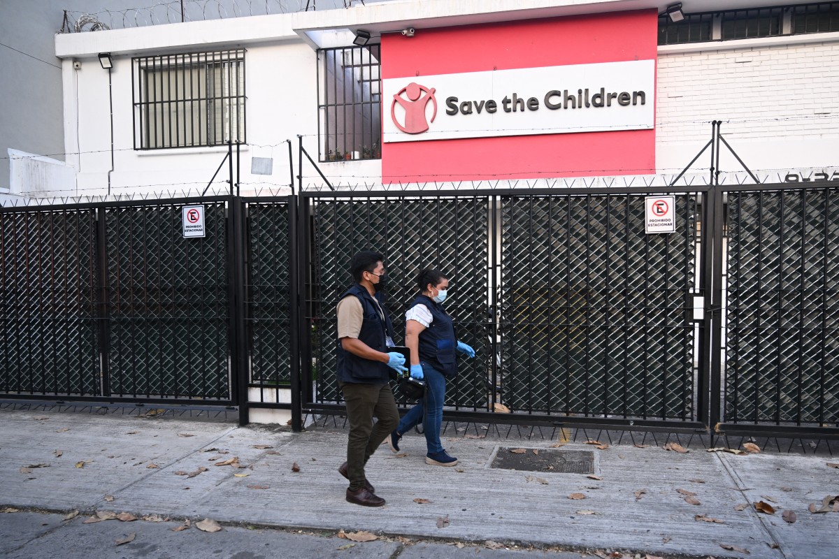 Save the Children niega vínculos con tráfico de niños migrantes en Guatemala tras allanamientos dirigidos por la fiscalía del país.