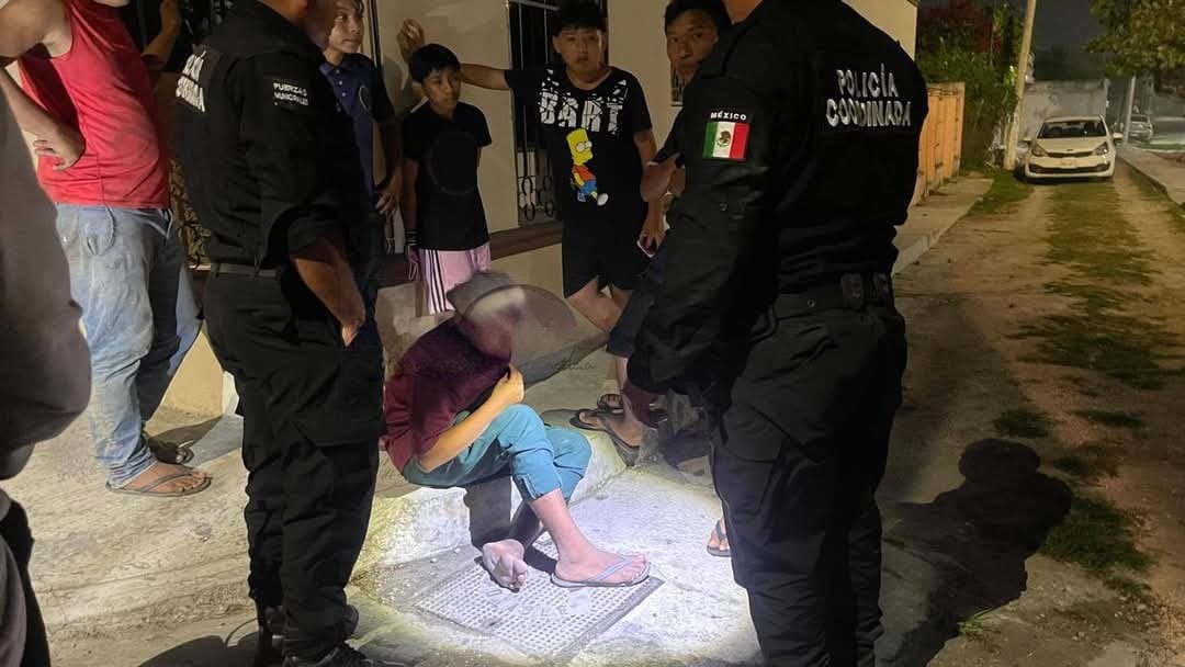 Adolescente sufre lesiones en el pie por explosión de pirotecnia en Tizimín. SSP no intervino; policía municipal lo llevó al hospital.