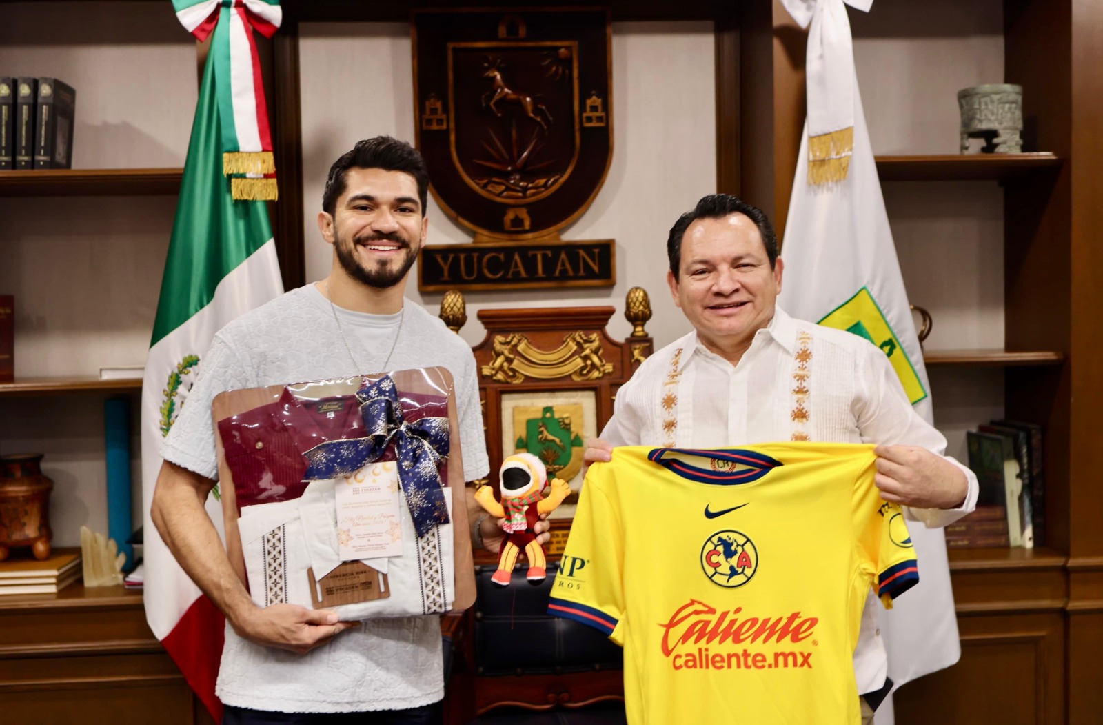 El gobernador Díaz Mena y Henry Martín impulsan el deporte en Yucatán como motor de paz y cohesión social, fortaleciendo valores y oportunidades.