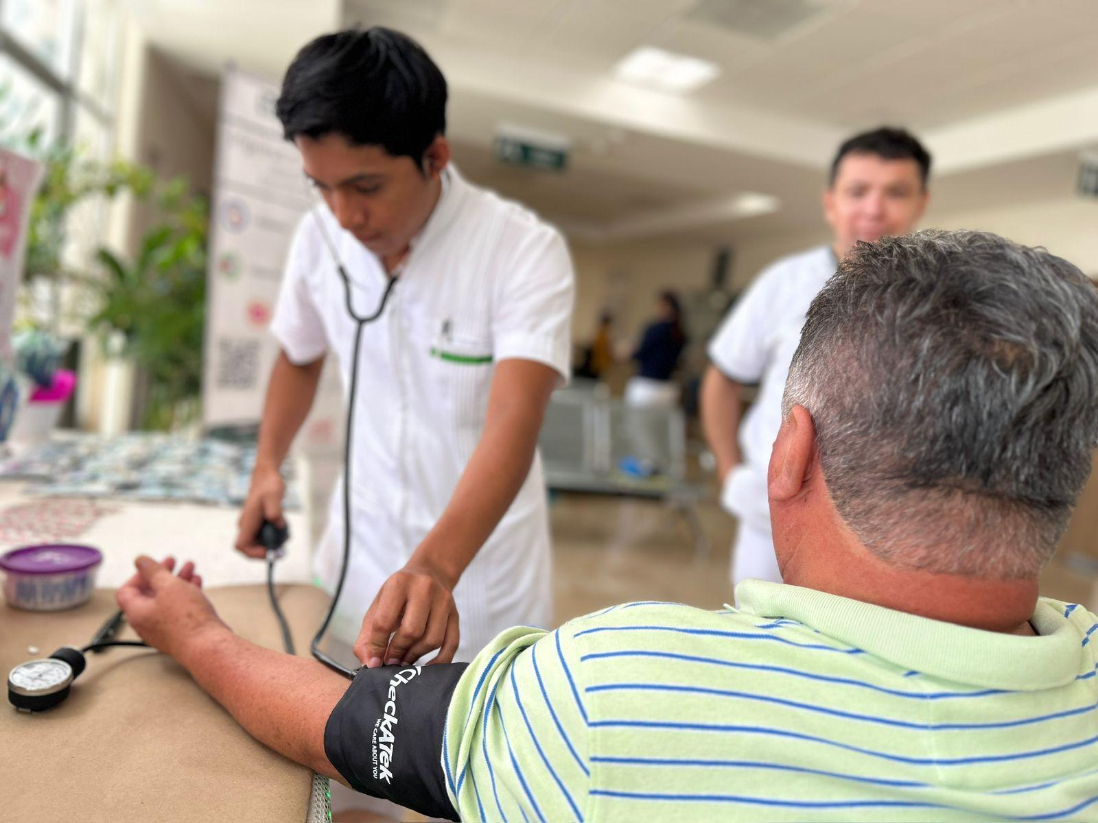 : ¿Te automedicas? ¡Alto riesgo! El IMSS Yucatán alerta sobre los peligros de la automedicación y te invita a acudir a consulta médica