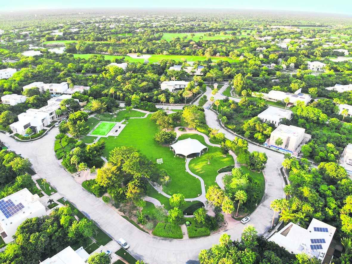 El "boom inmobiliario" en Yucatán genera desconexión urbana y afecta la movilidad. Diputados piden regular los lotes de inversión y fraccionamientos.