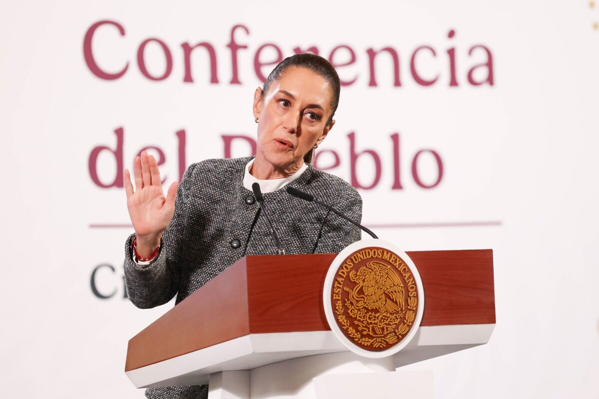 Claudia Sheinbaum se reunirá con los consejeros del INE el 9 de enero para discutir la organización de la elección judicial de junio 2025.