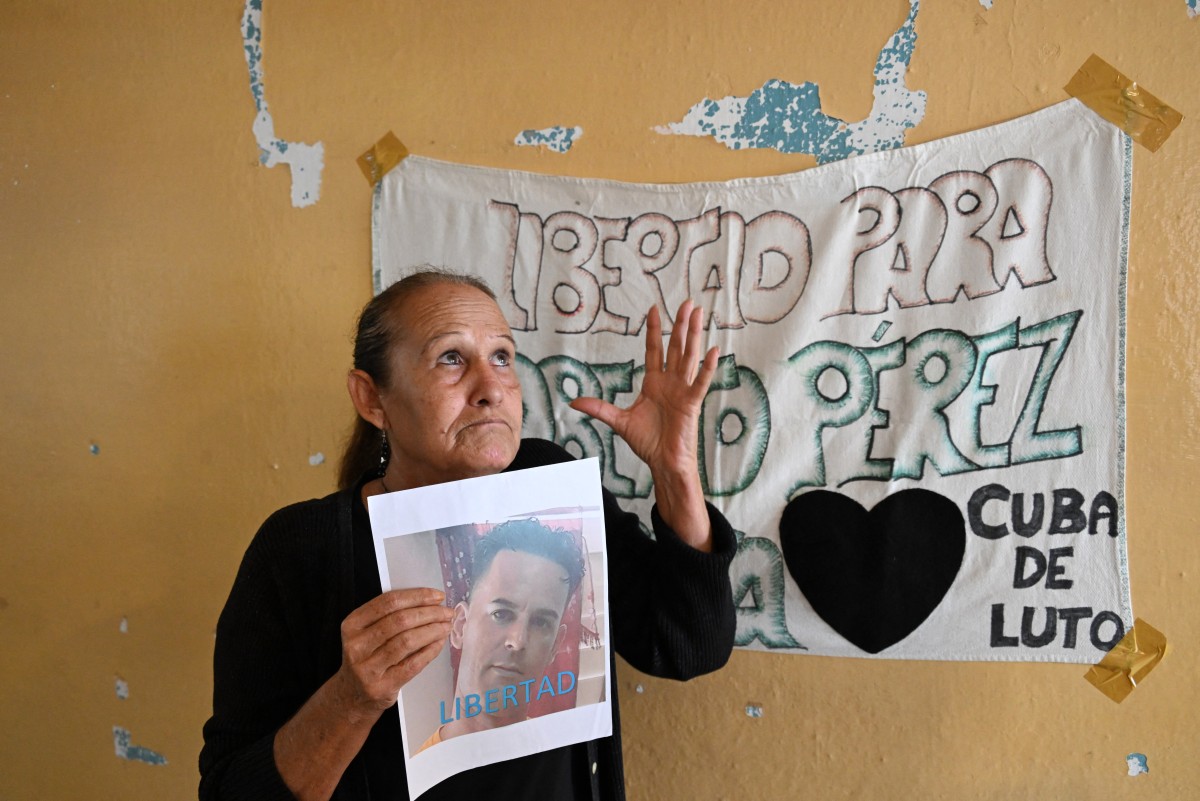 Foto: AFP/ Liset Fonseca, madre de Roberto Pérez, durante una entrevista en Cuba tras el inicio de la liberación de prisioneros como parte del acuerdo entre Cuba y EU