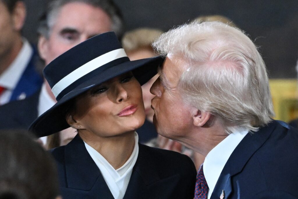 Donald Trump promete que Estados Unidos plantará su bandera en Marte, destacando la ambición espacial como parte del "destino manifiesto".