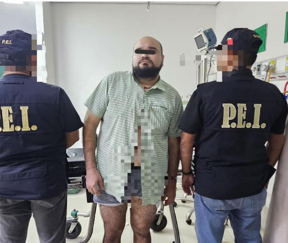 Autoridades realizan evaluación psiquiátrica a sujeto que se infiltró en una secundaria de Yucatán haciéndose pasar por maestro y psicólogo.