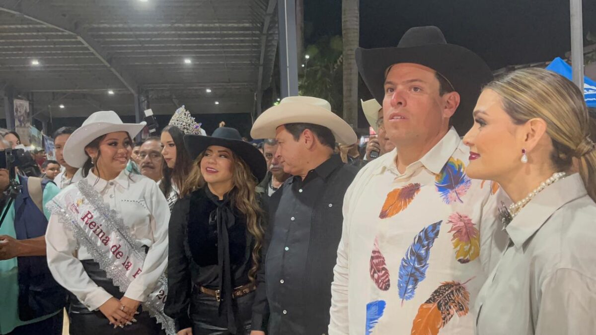 Descubre la Expo Ganadera 2025 en Tizimín: ejemplares de calidad genética, apoyos a ganaderos, y una muestra gastronómica y artesanal única.