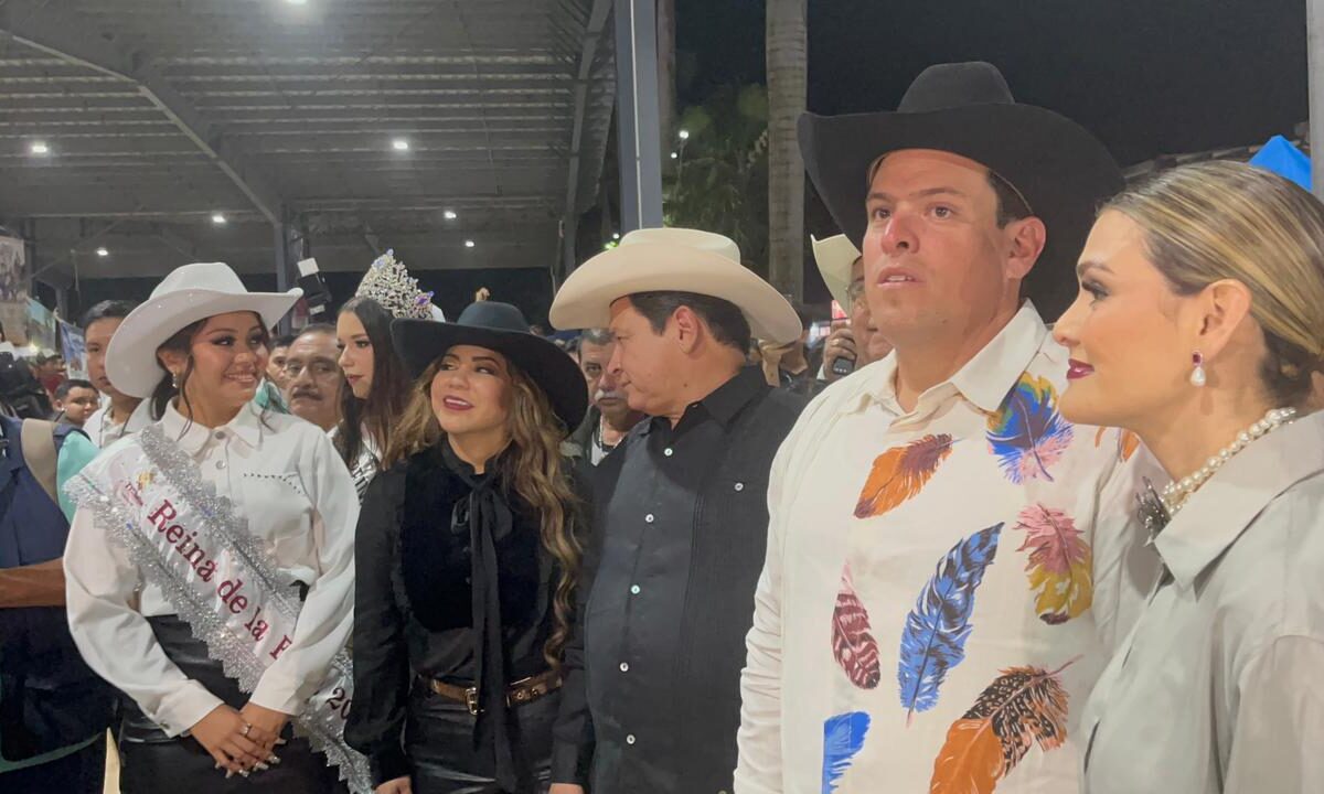 Descubre la Expo Ganadera 2025 en Tizimín: ejemplares de calidad genética, apoyos a ganaderos, y una muestra gastronómica y artesanal única.