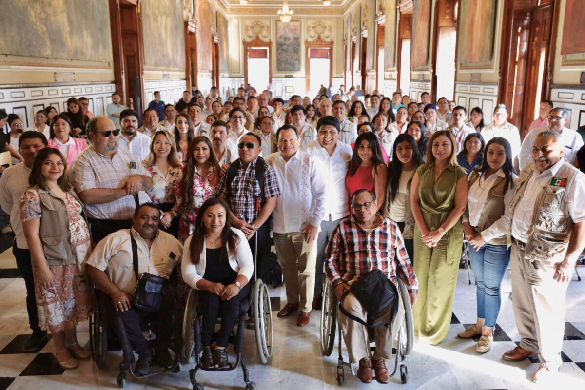 Yucatán destina 74 mdp para pensión universal a personas con discapacidad, beneficiando a 7,800 personas en 2025.