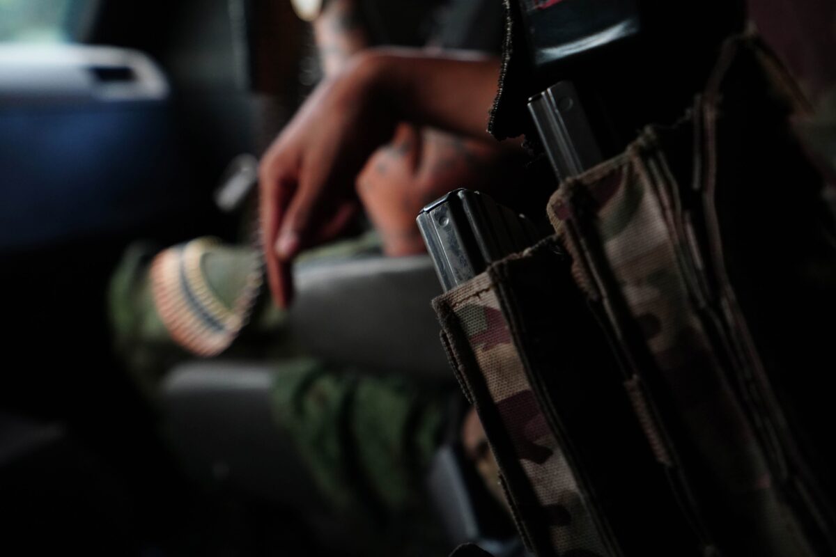 EEUU designa como "terroristas" a 8 grupos criminales latinoamericanos, incluyendo el Cártel de Sinaloa y el Tren de Aragua. Medida busca fortalecer la lucha contra el crimen organizado.