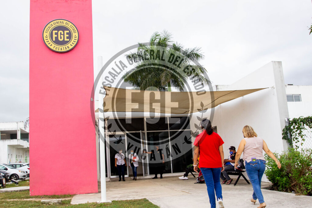La Fiscalía de Yucatán imputa a E.P.P.C. por tentativa de feminicidio, lesiones y maltrato animal en Tizimín; prisión preventiva otorgada.