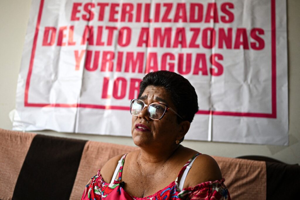 Perú enfrenta deuda histórica con mujeres esterilizadas a la fuerza. Víctimas exigen justicia y reparaciones por violaciones de derechos humanos."