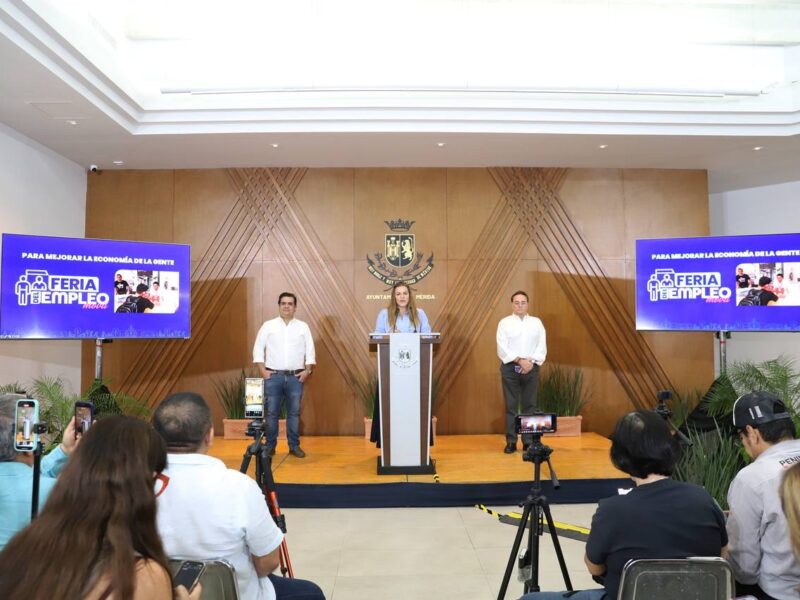 Cecilia Patrón anuncia Ferias de Empleo Móvil en Mérida para impulsar la economía local y ofrecer más de 30 opciones laborales.