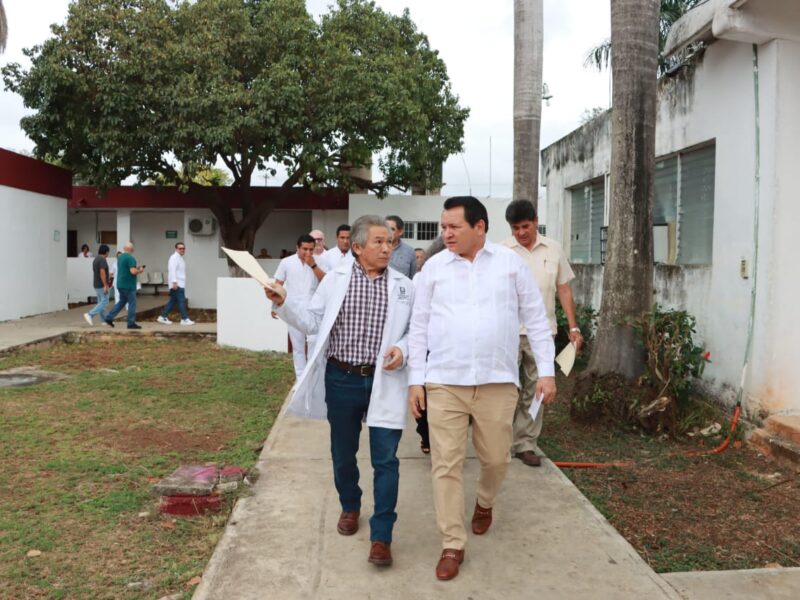 El Gobernador de Yucatán, Joaquín Díaz Mena, supervisó el Hospital Psiquiátrico para fortalecer los servicios de salud mental en el estado.