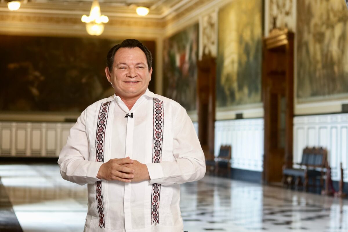 Gobernador Joaquín Díaz Mena anuncia casi 20 mil viviendas en Yucatán dentro del programa de vivienda para el bienestar de Claudia Sheinbaum.